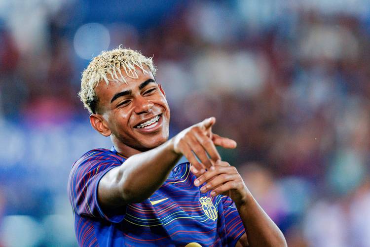 NBA战报：东詹缺席，布朗30分8板8助，凯尔特人126-105大胜湖人（NBA快讯：东詹缺阵，布朗轰30分8板8助，凯尔特人126-105轻取湖人）