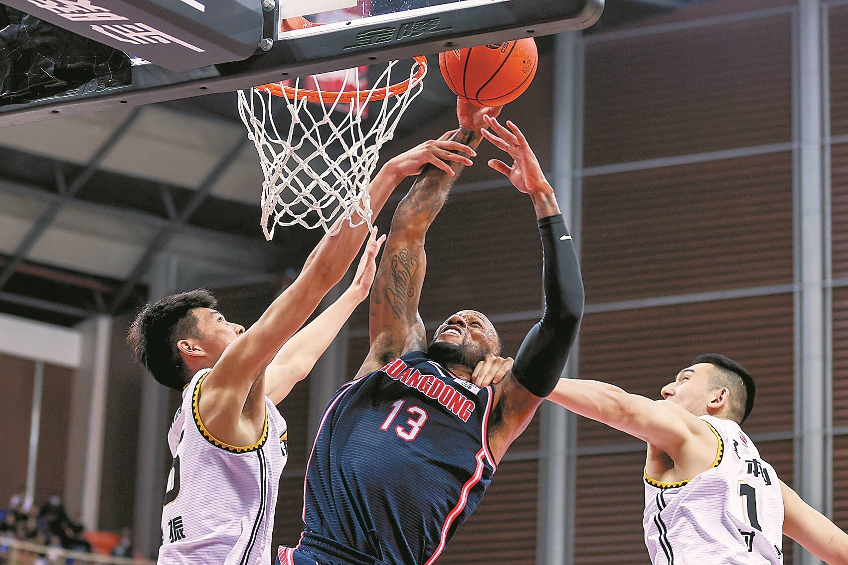 库里伤势恢复情况分析（库里伤情康复进展解析）