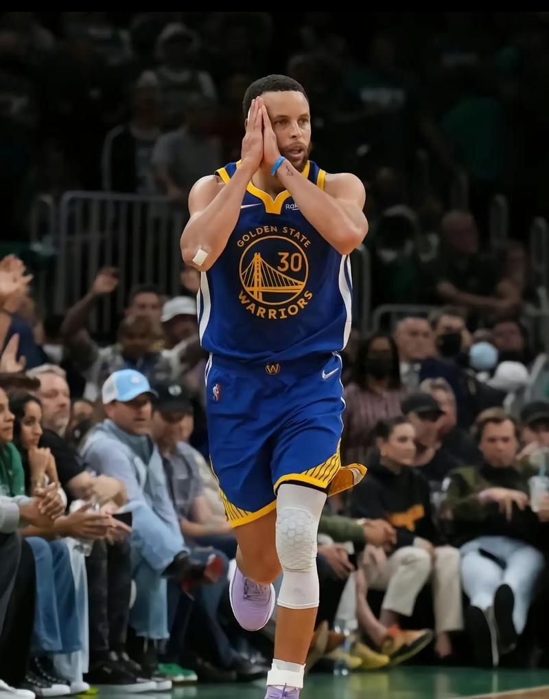 斯基拉：埃文·弗格森已不在罗马计划之中，一月可能离队（斯基拉：埃文·弗格森已被罗马排除在计划外，或将于一月离队）