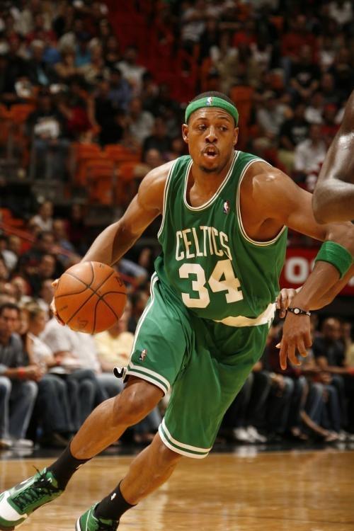 巴黎客场屡失良机0-0毕包，乌奈-西蒙神扑，巴尔科拉中楣（巴黎客场闷平毕尔巴鄂0-0：乌奈-西蒙屡献神扑，巴尔科拉击中横梁）